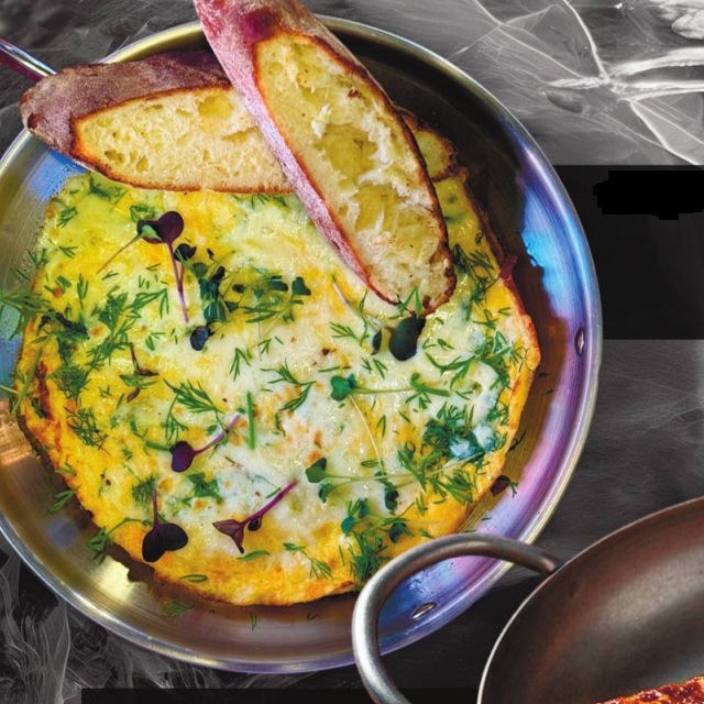 tortilla de queso con hierbas