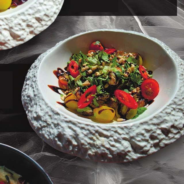 ensalada de pollo y berenjena (3,8)